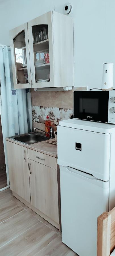 Napfény Apartmanház Balatonberény Exterior foto